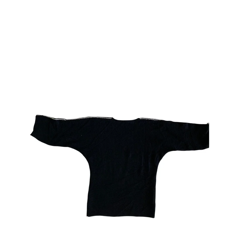 Neiman Marcus Cashmere Ribbed V-Neck Short Sleeve Sweater Black Stitch M